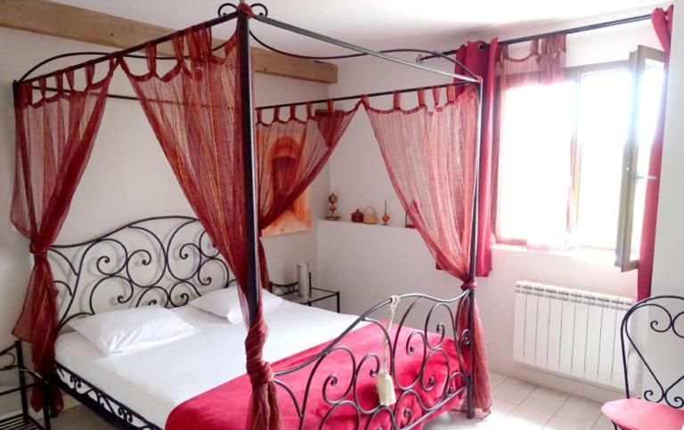 ベレー La Ferme De Coron Bed & Breakfast エクステリア 写真